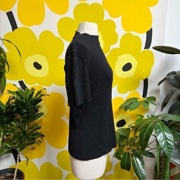 Vintage 1990s St. John Knit Black Ribbed Mock Neck Short Sleeve Back Zip Blouse - Picture 6 of 8